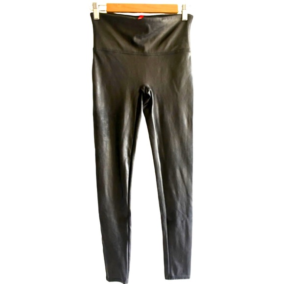 SPANX Pants - SPANX Black Stretch Pull On Metallic Faux Leather Leggings Pants Size Small.